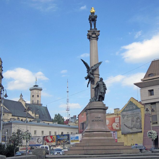 Wycieczka – gdzie wyjechać z Warszawy?